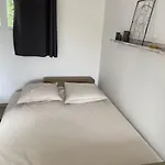 Maison Calme Ihesa Дом отдыха Bidache